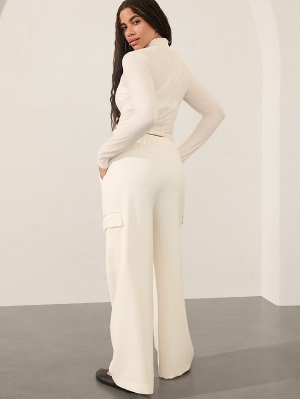 Athleta Promenade Cargo Pants S/P NWT